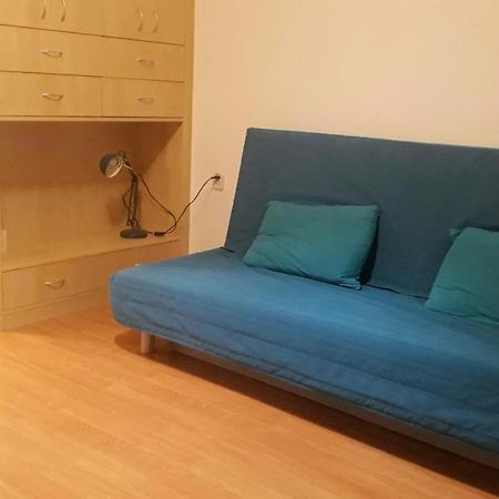 Kawalerka Na Starym Zoliborzu Apartment Warsaw Luaran gambar
