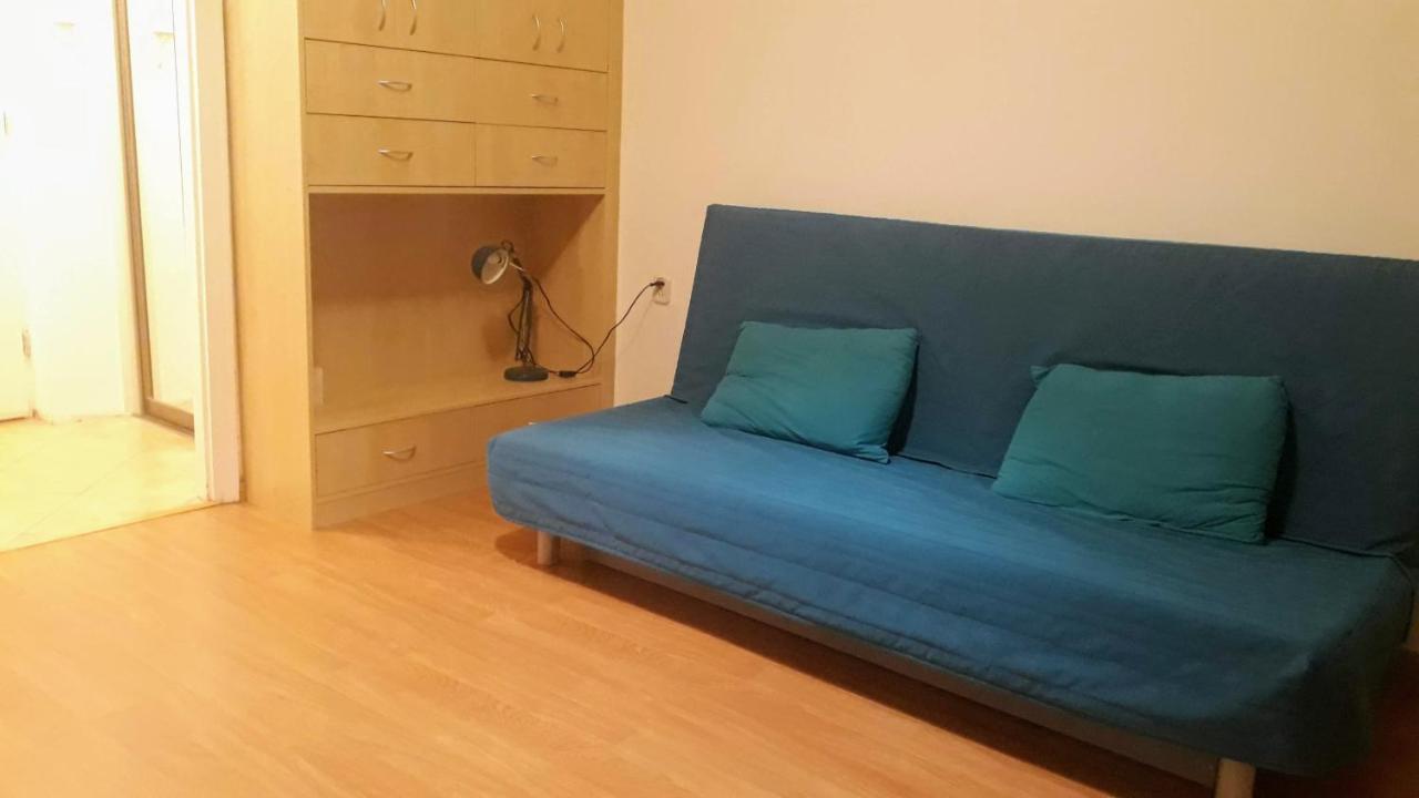 Kawalerka Na Starym Zoliborzu Apartment Warsaw Luaran gambar