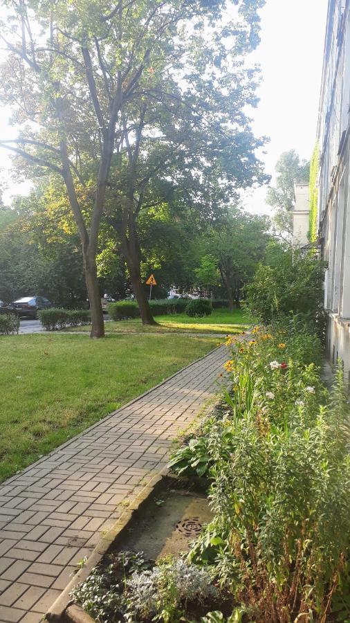 Kawalerka Na Starym Zoliborzu Apartment Warsaw Luaran gambar
